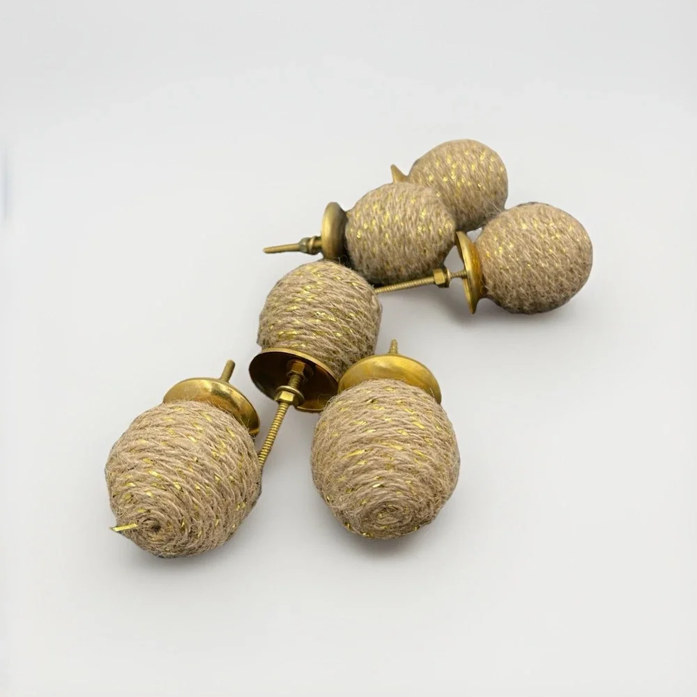 6 VNTG Twine With Gold Drawer Knobs
